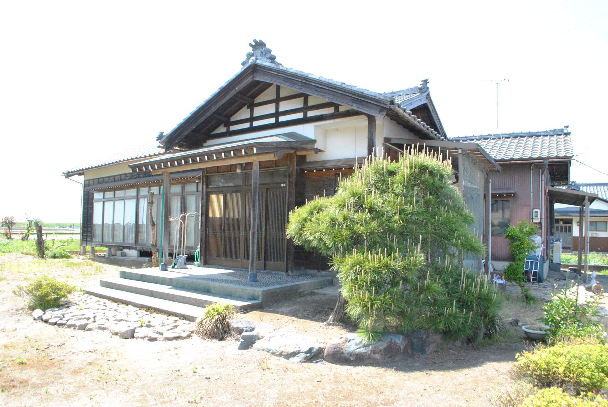 新潟市北区高森 880万円 中古戸建 – リノ・ハウス株式会社
